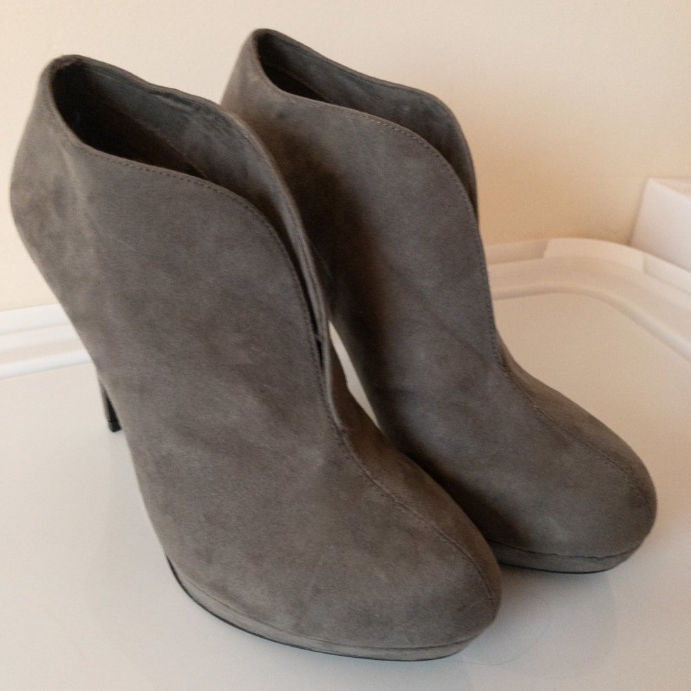 Audrey Brooke - Peekaboo Ankle Booties -